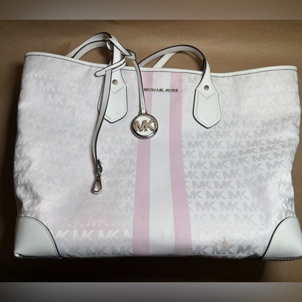 Michael Kors Pink and White Signature Tote